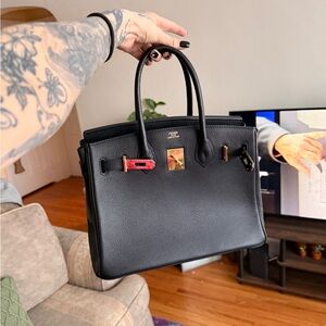 **SOLD** Elegant Black Handbag